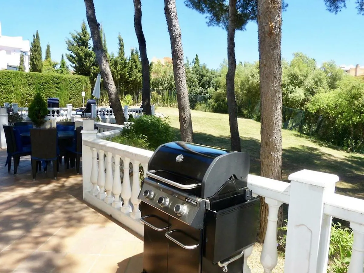 Villa Karola Marbella 0*,